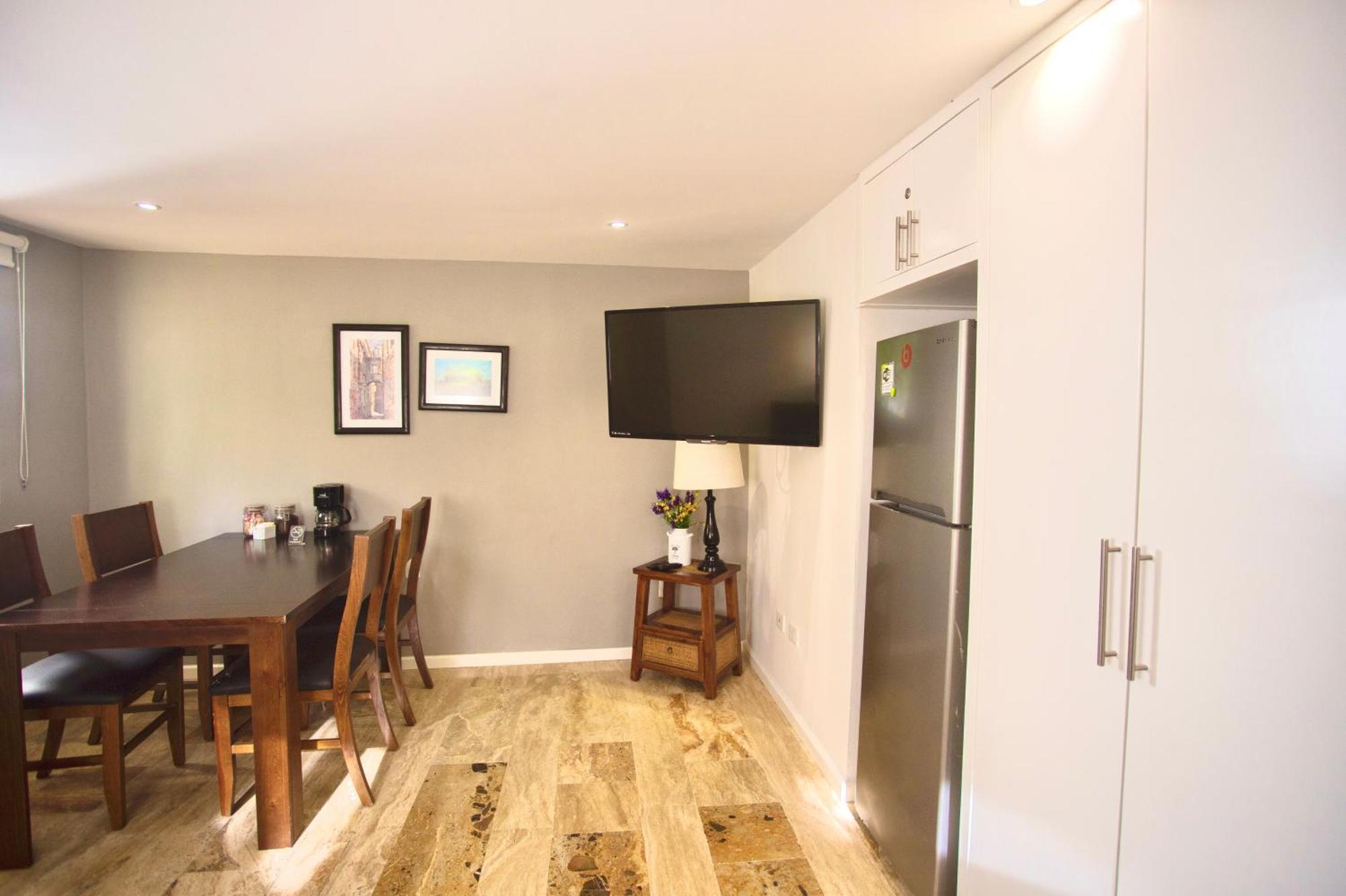 Cozy Loft With Pool, One Block From The Beach! Канкун Екстер'єр фото